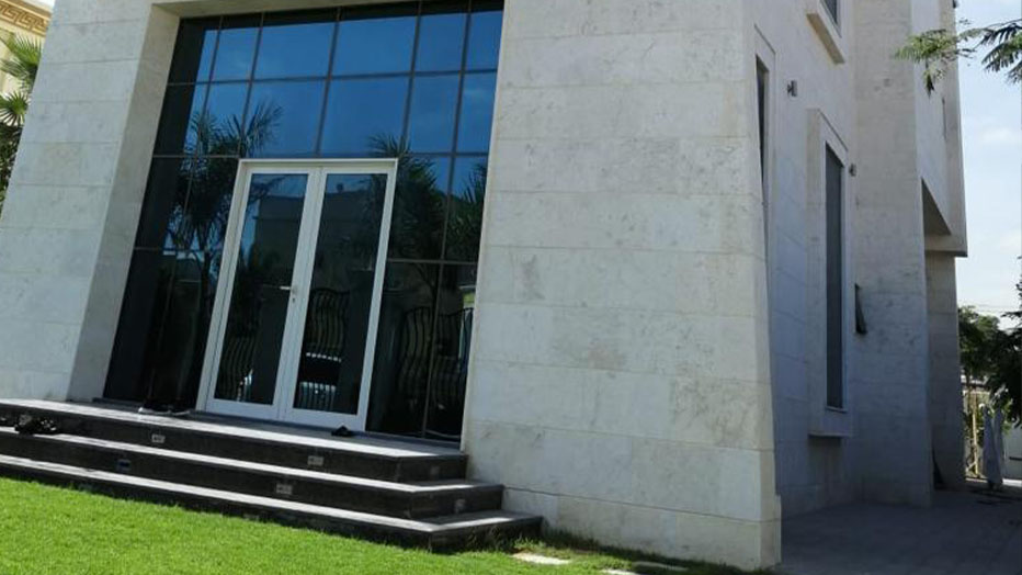 luxury-private-villa-g1-9 luxury-private-villa-g1-9-pero